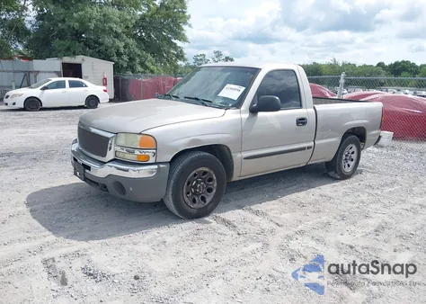 2004 GMC Sierra 1500 z USA, uszkodzony, nr VIN 1GTEC14X14Z303851